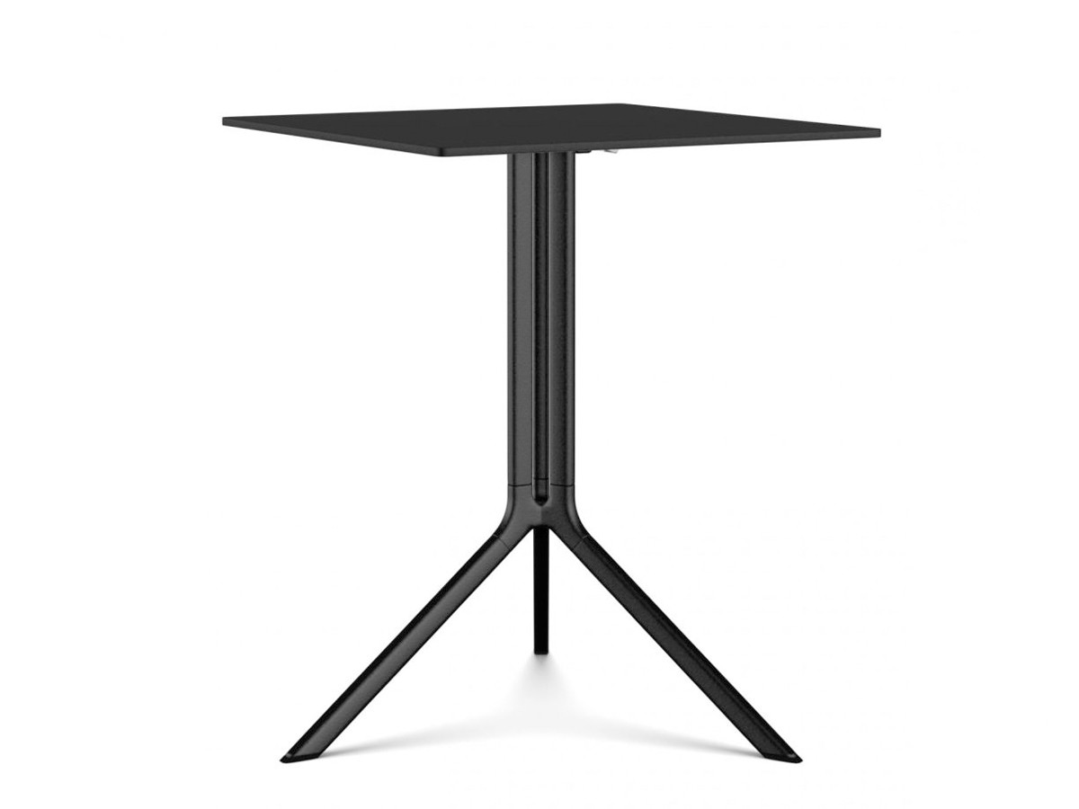 Kristalia Poule Table - Square