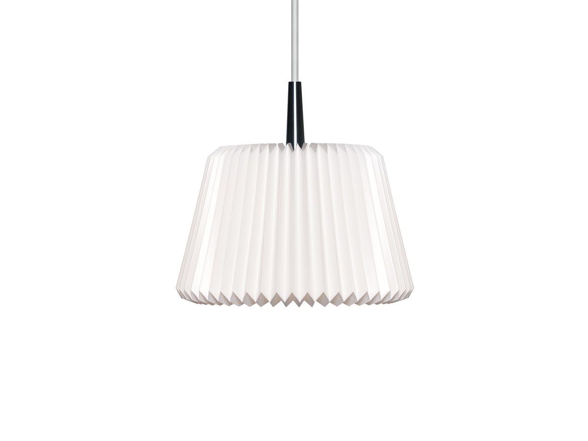 Le Klint Snowdrop Pendant Light