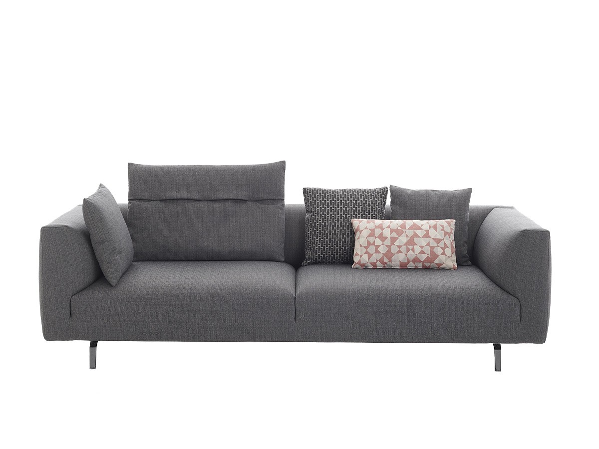 Zanotta 1322 Kim Two Seater Sofa