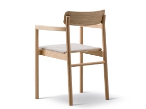 Fredericia Post Armchair - Fabric Seat