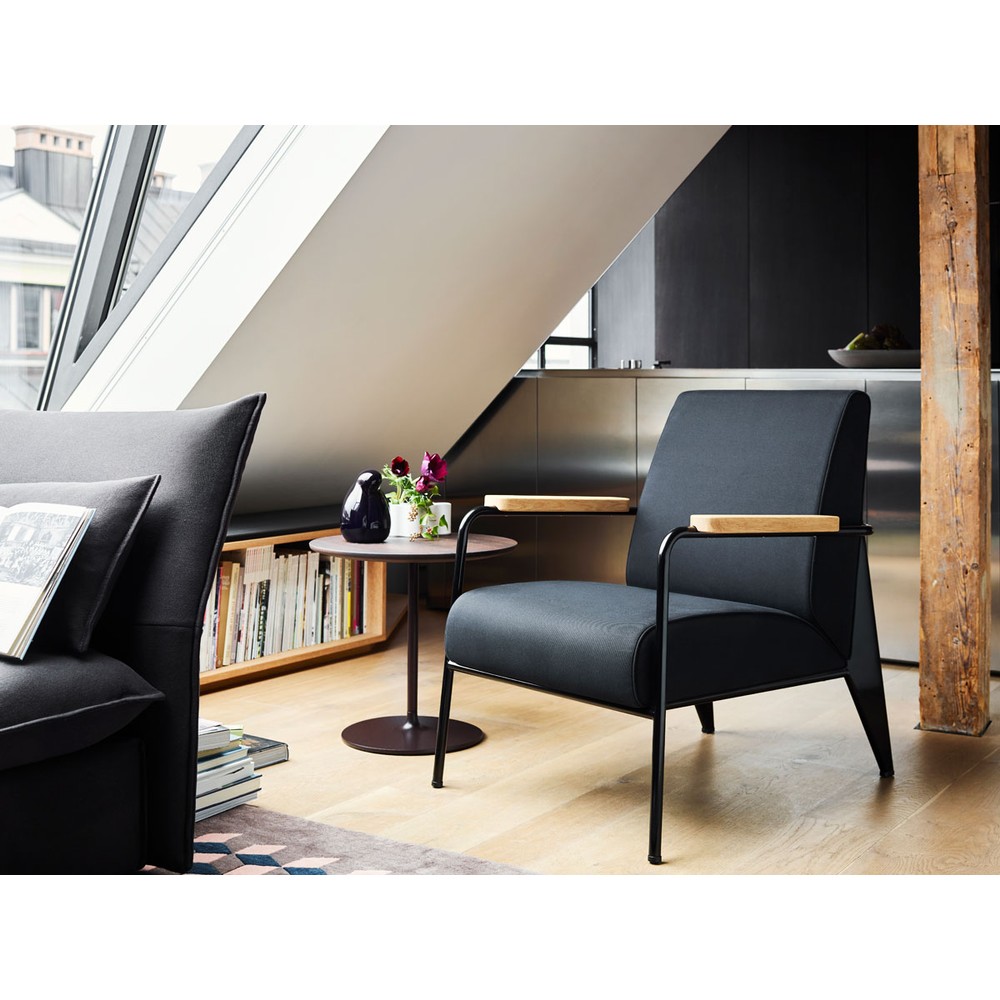 Buy the Vitra Fauteuil de Salon Armchair at nest.co.uk