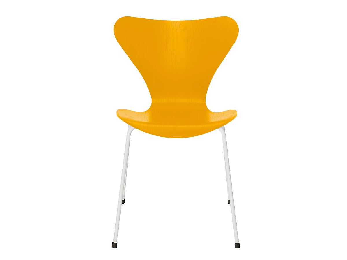 Fritz Hansen Series 7™ Dining Chair - Coloured Ash