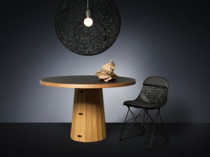 Moooi Carbon Chair With Cap and Pad