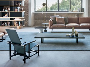 Cassina 635 Black Red and Blue Chair - Zeilmaker Version