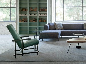 Cassina 635 Black Red and Blue Chair - Zeilmaker Version