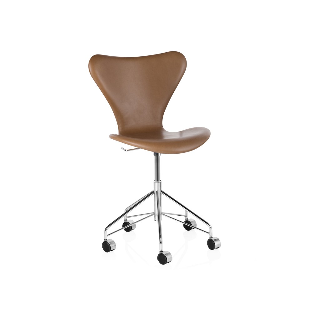 fritz hansen swivel chair