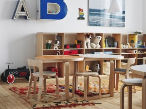Artek Children’s NE60 Stool