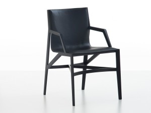 Cassina 472 Pilotta Armchair