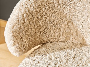 Fritz Hansen LET Armchair - Sheepskin