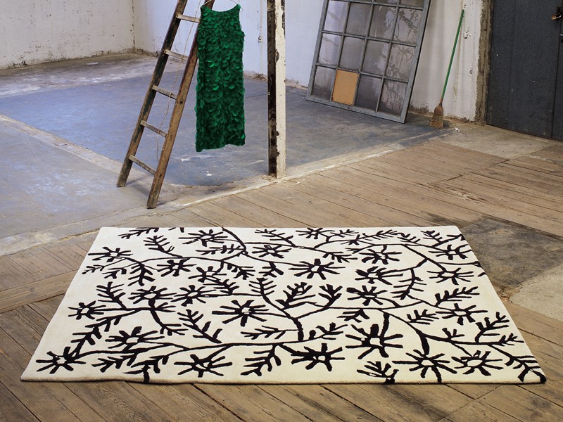 Nani Marquina Flores Black on White Rug