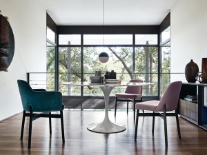 Knoll Saarinen Tulip Dining Table - 107cm Diameter Marble