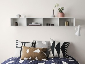 ferm LIVING Kelim Cushion - Black Triangles