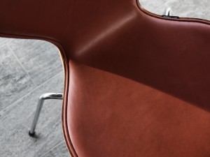Fritz Hansen Series 7 Dining Chair - Leather - Anniversary Edition
