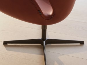 Fritz Hansen Swan Chair - Leather - Anniversary Edition