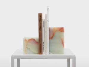 e15 AC11 Stop Book End - Onyx