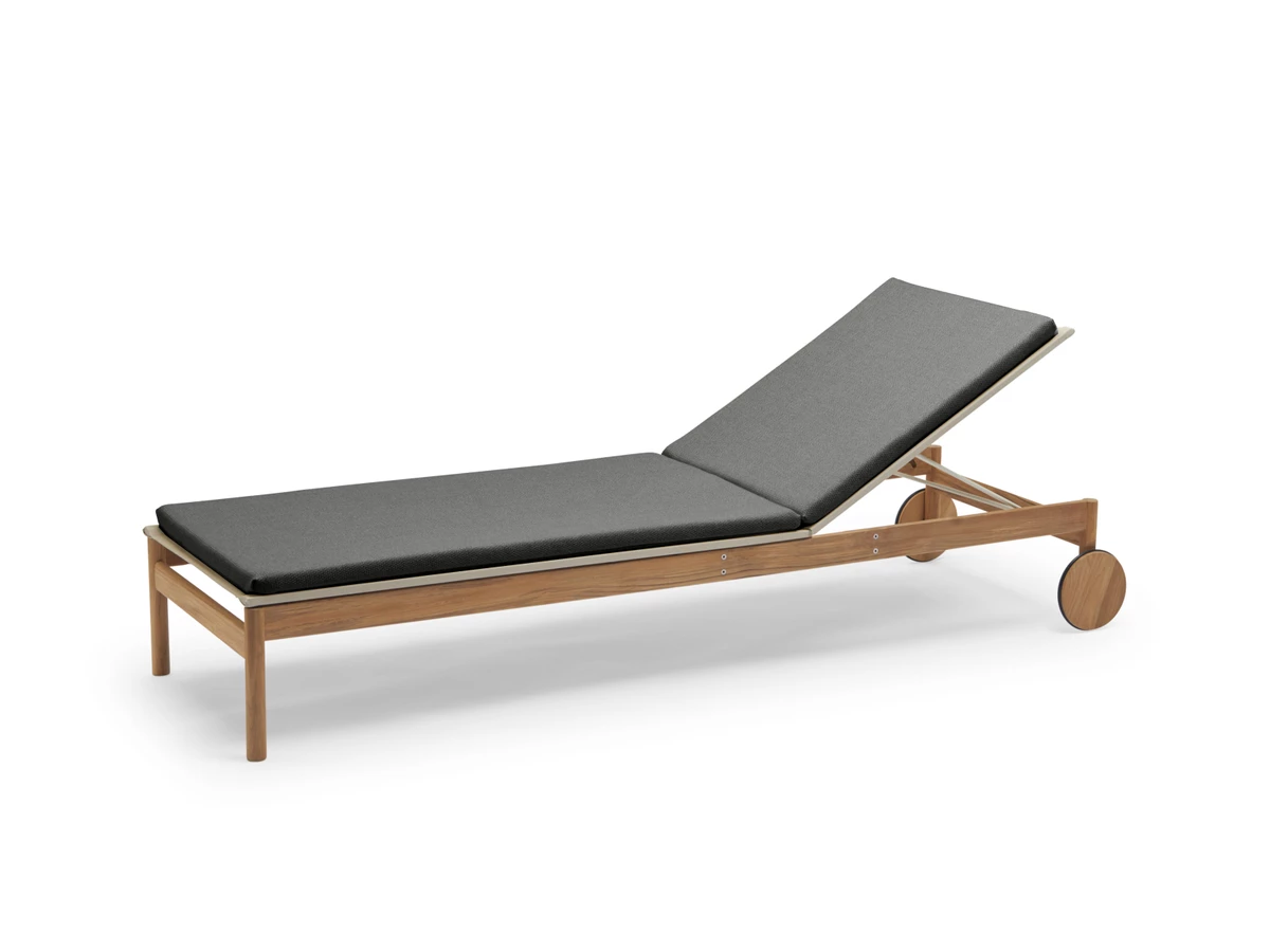 Fritz Hansen Skagerak Collection Pelagus Sunbed Lounger