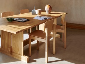Fogia Grande Dining Table