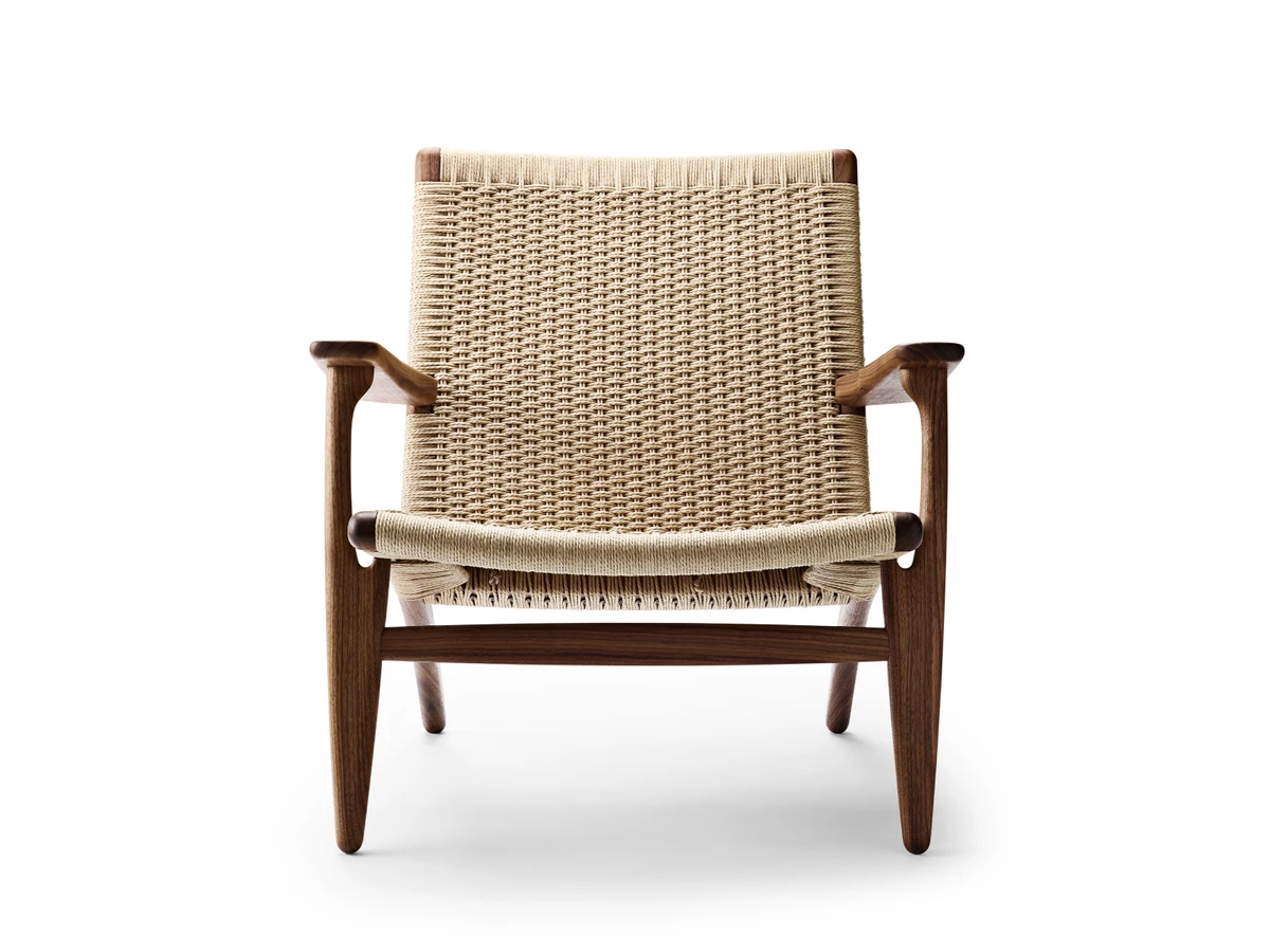 Carl Hansen CH25 Lounge Chair