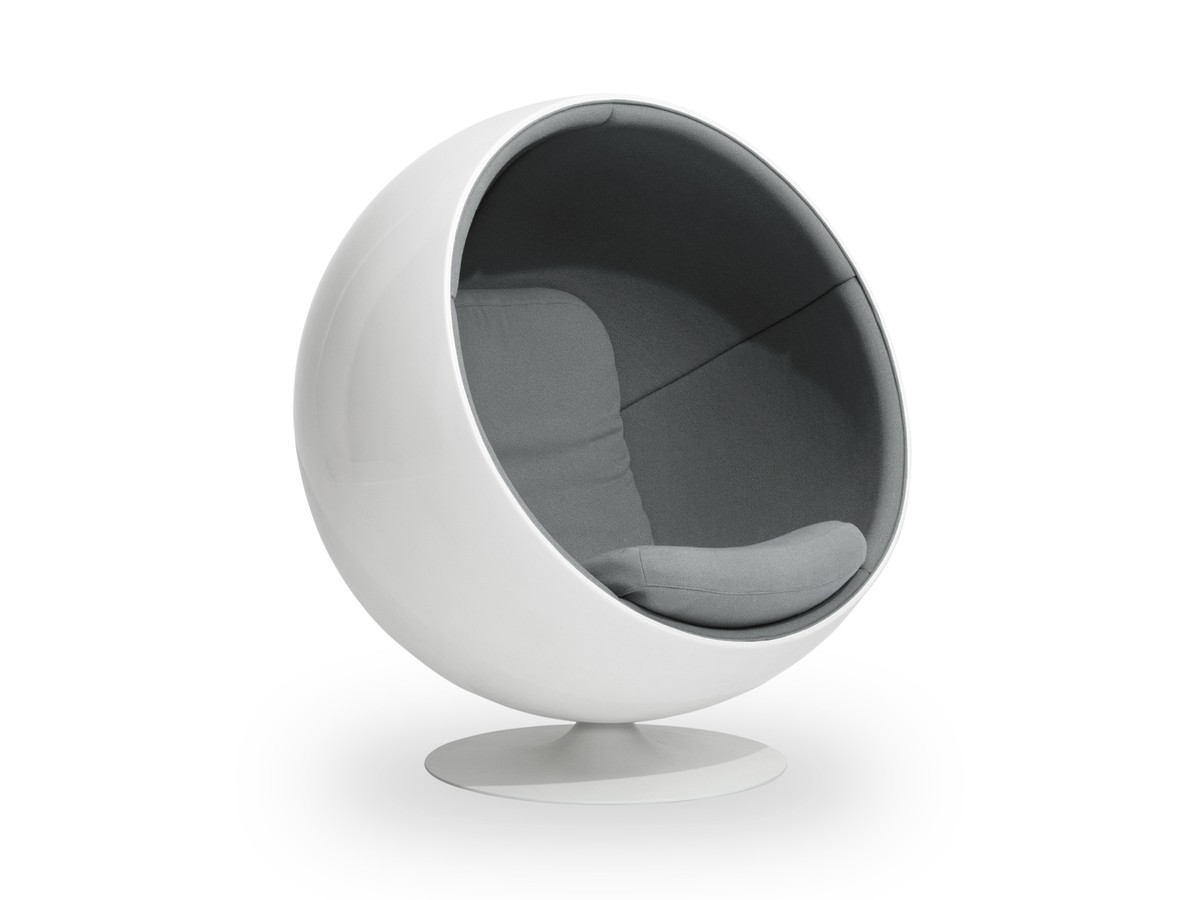 Eero Aarnio Originals Ball Chair