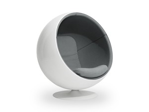 Eero Aarnio Originals Ball Chair
