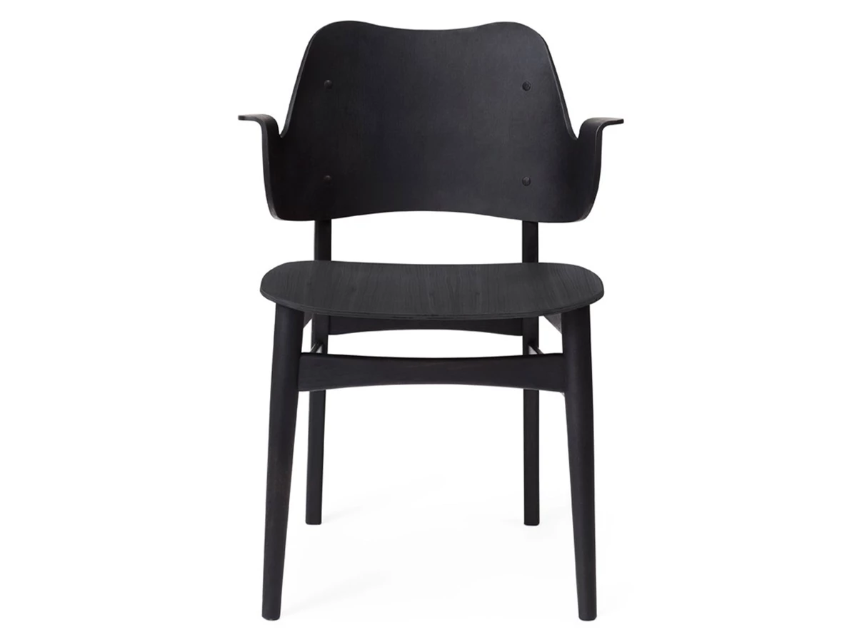Warm Nordic Gesture Dining Chair