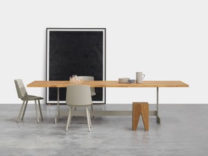 e15 CH04 Houdini Chair