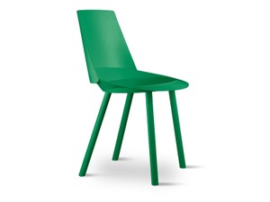 e15 CH04 Houdini Chair