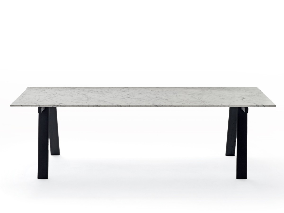 Zanotta 2322 Ambrosiano Dining Table