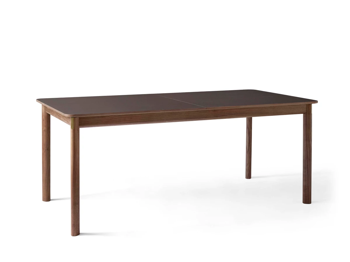 &Tradition HW1 Patch Extendable Dining Table