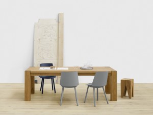 e15 TA04 Bigfoot Dining Table