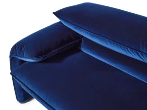 Cassina 675 Maralunga 40 Maxi 2 Seater Sofa