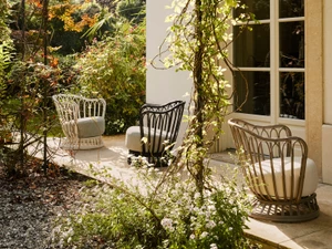 GUBI Grace Outdoor Lounge Chair 