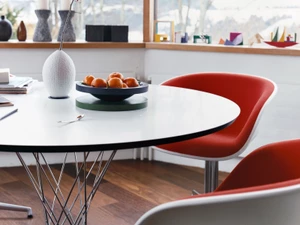 Vitra Noguchi Dining Table