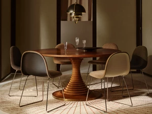 GUBI Tavolo a Dischi Dining Table