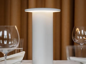 Fritz Hansen Solae™ Portable Lamp