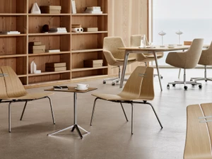 Fritz Hansen PK23™ Lounge Chair