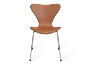Fritz Hansen Series 7™ Tailored Dining Chair