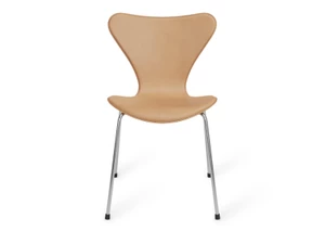 Fritz Hansen Series 7™ Tailored Dining Chair