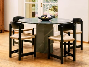 GUBI Daumiller Side Chair