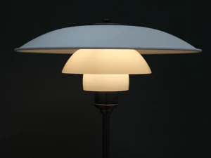 Louis Poulsen PH 3½-2½ Table Lamp - Ex-Display