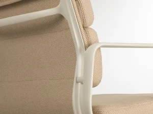 Vitra Eames EA 208 Soft Pad Swivel Chair