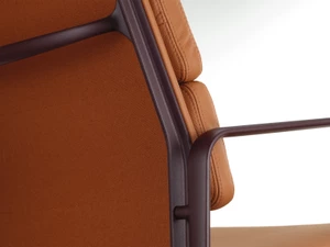 Vitra Eames EA 219 Soft Pad Swivel Chair