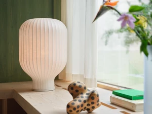 Muuto Strand Table Lamp