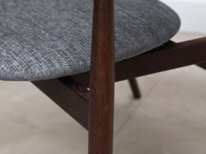 GUBI Masculo Dining Chair - Grey Fabric - Set of 4 - Ex-Display