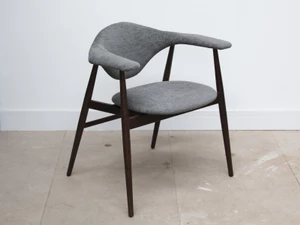 GUBI Masculo Dining Chair - Grey Fabric - Set of 4 - Ex-Display