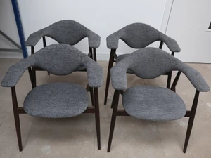 GUBI Masculo Dining Chair - Grey Fabric - Set of 4 - Ex-Display