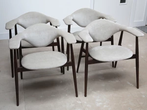 GUBI Masculo Dining Chair - Cream Fabric - Set of 4 - Ex-Display
