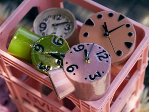 HKLIVING Retro Ceramic Clock