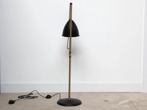 GUBI BestLite BL3M Floor Lamp Brass - Ex-Display