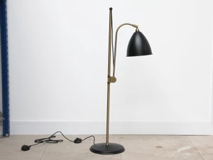 GUBI BestLite BL3M Floor Lamp Brass - Ex-Display